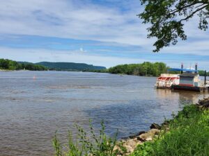 Cruising the Mississippi River