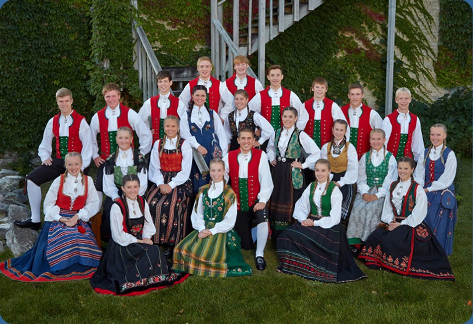 Stoughton-Norwegian-Dancers